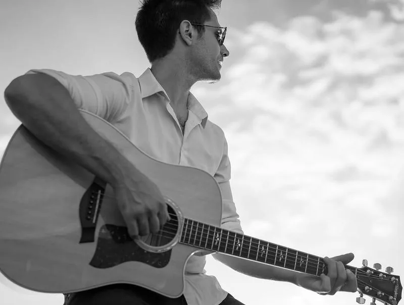 Stelios Antoniou BW Taylor guitar musician
