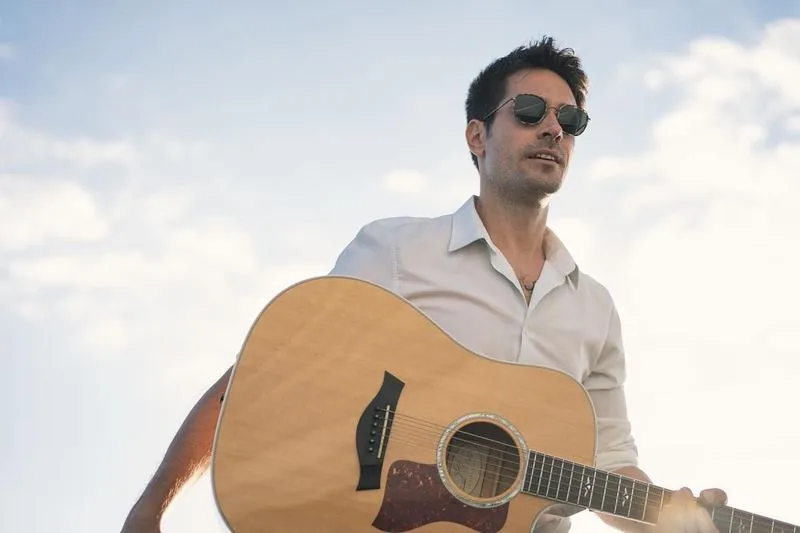 Annabelle Hotel Thanos Hotels photoshoot Taylor guitar